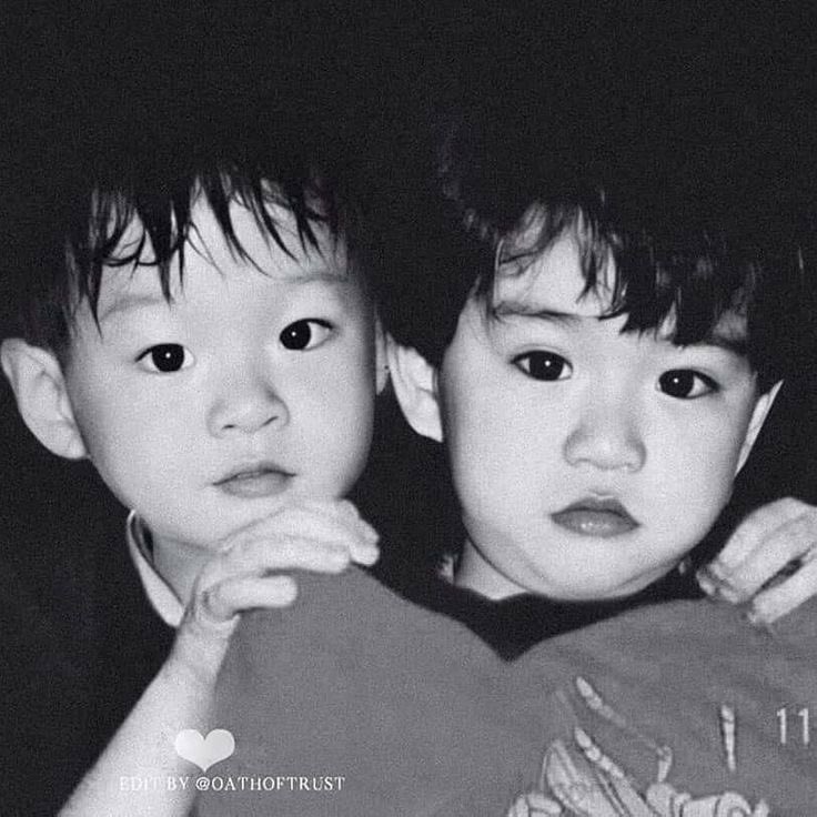 PS_OfficialTH's tweet photo. Happy Children’s Day! 
🖤❤️🖤❤️🖤❤️🖤❤️🍼

#PerthSaintSation #TRIGON https://t.co/5QlOTduCSd