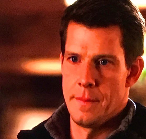 ChicadeeB's tweet image. He’s getting his heart 💔 broken all over again…🥺

#MoreMabiusMovies #HowtoFallinLove @SamanthaDiPippo #LisaHamiltonDaly #POstables