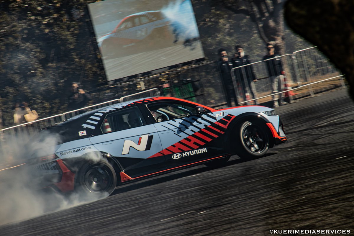Legacy_BL_jun's tweet photo. Hyundai IONIQ 5N "Drift Spec"
#TAS2024 #東京オートサロン2024 #HyundaiN #IONIQ5N #Nmotion https://t.co/RWevVCVrNe