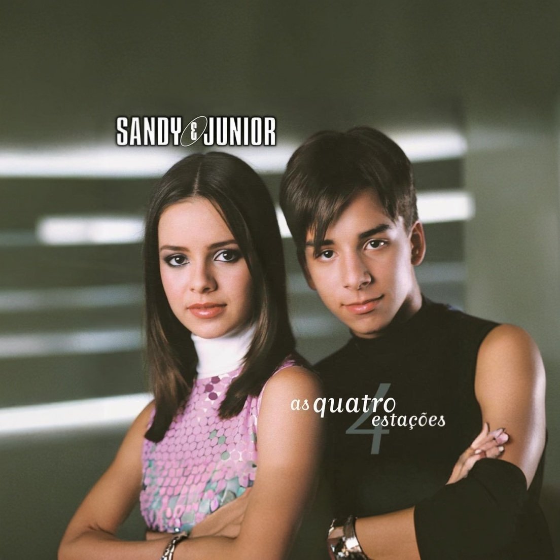 Eu expandi a capa do álbum #asquatroestacoes de #SANDYEJUNIOR eu adorei 
#sandy