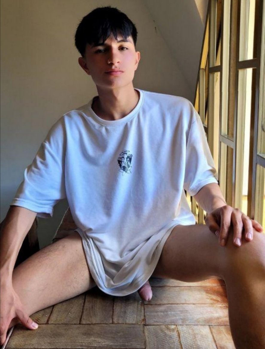 เด็กดีที่พี่ตามหา​ หน้าตาแบบผมปะ🥺