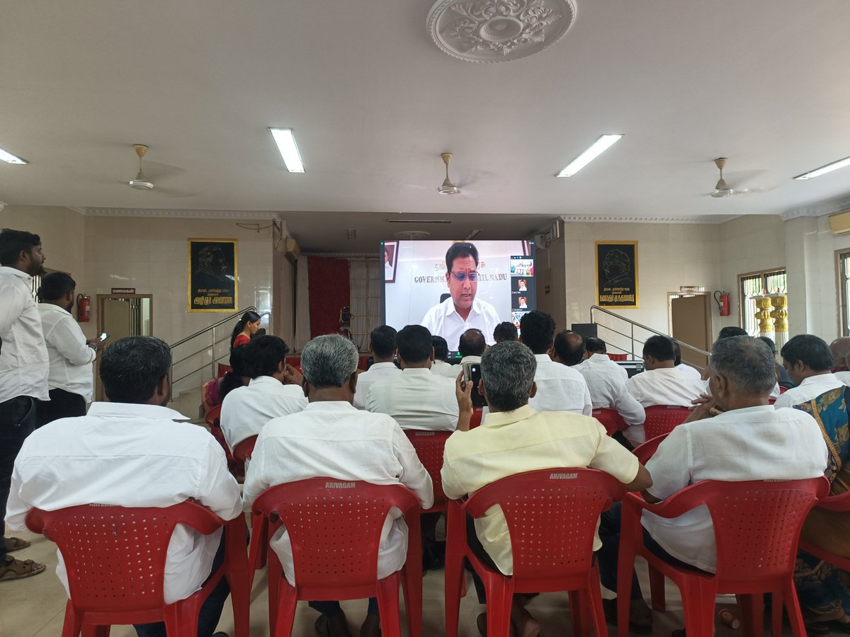 Vasanthakumar_J's tweet photo. இன்று நடைபெறும் சென்னை வடக்கு மாவட்ட திமுக பயிற்சி பட்டறை..

#WingsOfDMK 
@mkstalin @Udhaystalin @IlaiyaAruna @JJEbenezer1 @PazhaSelvakumar https://t.co/WdWVnel6qG