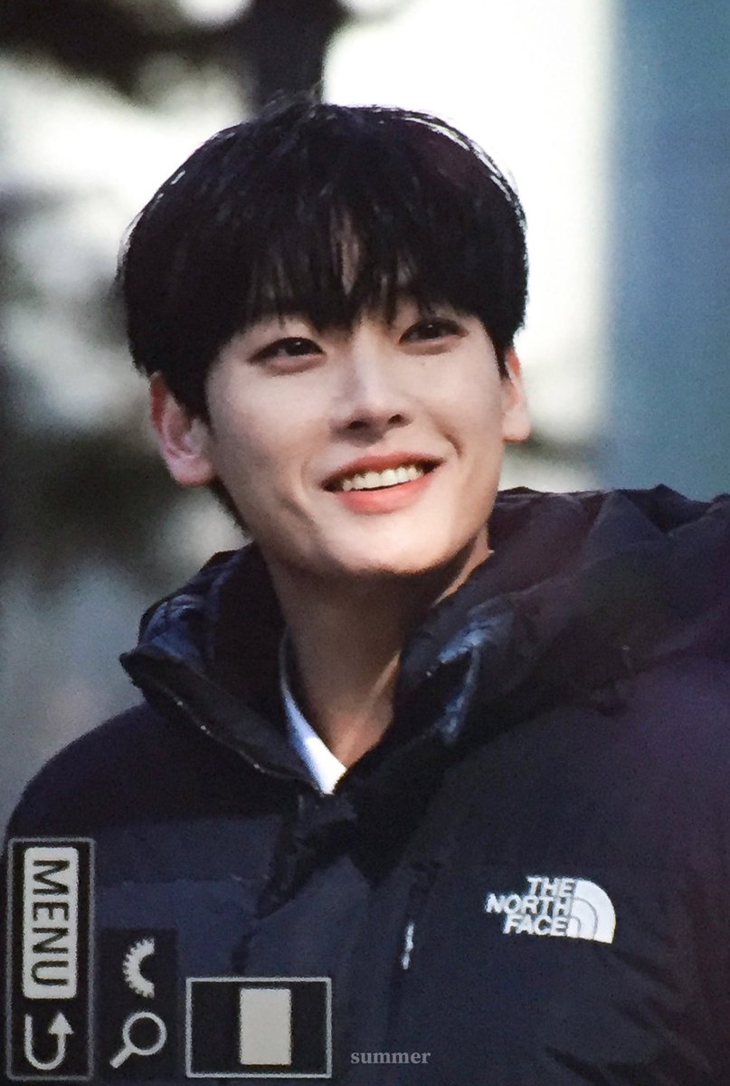 summer930712's tweet photo. 240113 음중

겨울인성의 컴백이다🥹💕

#SF9 #에스에프나인 #인성 #INSEONG
@SF9official https://t.co/7FEvs2XOzr