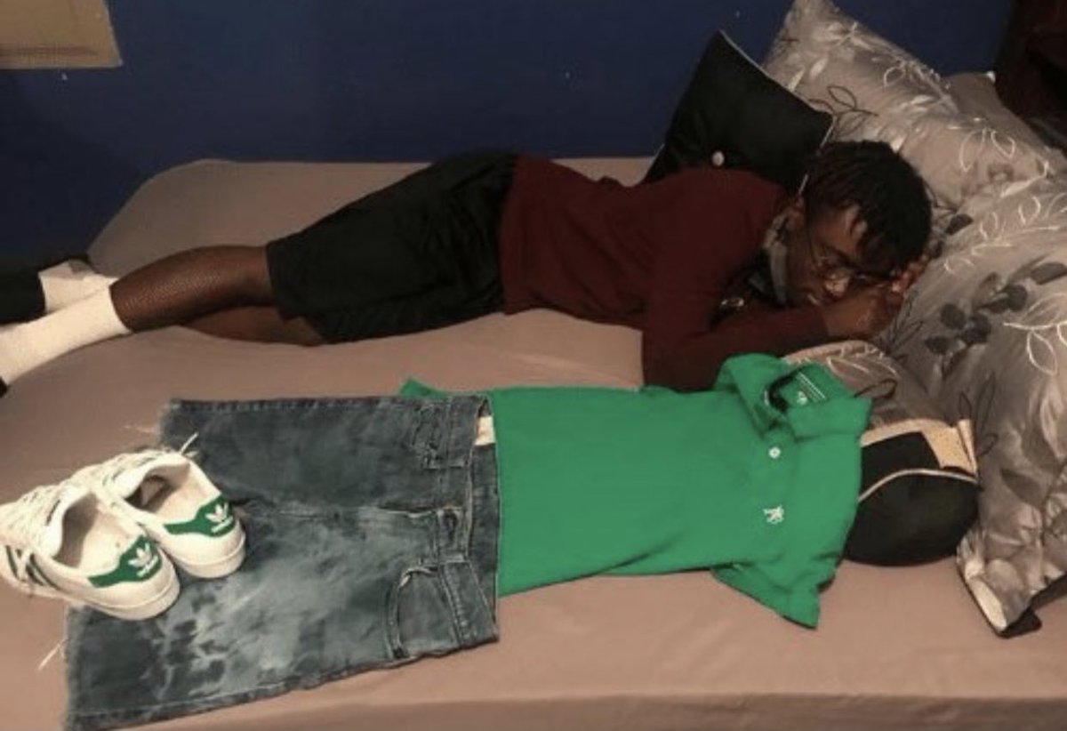 Y0itsT_'s tweet image. How us Texans fans going to sleep tn with our first playoff game in 5 years tommorow