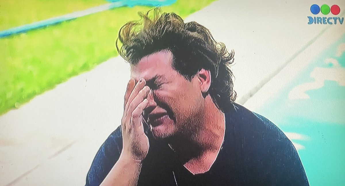 🚨🔥| ENCUESTA 👇

VOS DE QUE LADO ESTAS?

❤️ Catalina al 9009 

🔄 Emmanuel

#GranHermano #SantiagoDelMorbo #CatalinaAl9009 #gh