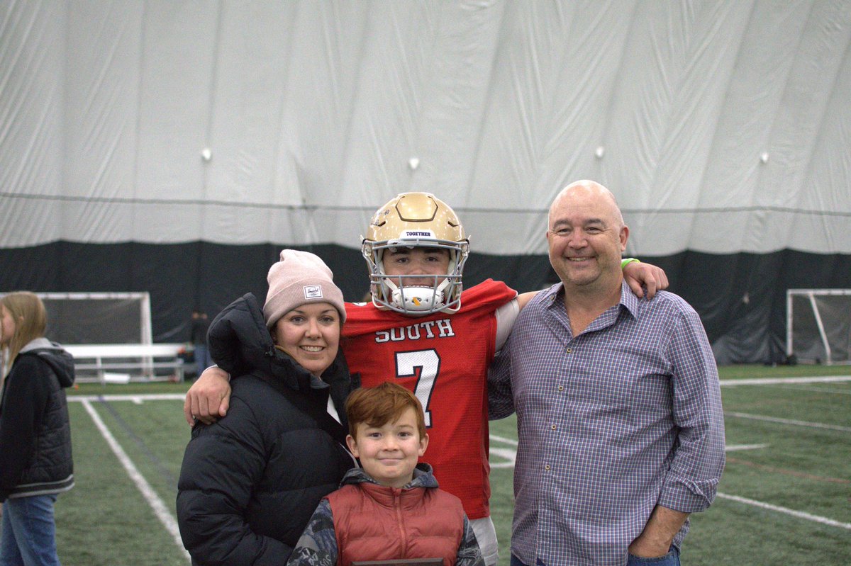 bennolin15's tweet photo. Feeling incredibly thankful for the past month — being awarded MVP for my high school team (Notre Dame) and at Senior Bowl this past weekend. This is just a small part of the journey, thank you to everyone who has been part of this incredible ride!❤️ https://t.co/5NftH1uWUH
