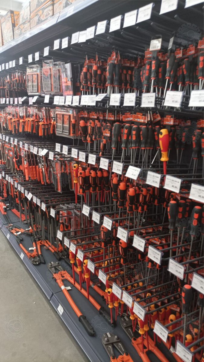 Pochtecas_publi's tweet photo. Con gran afluencia de visitantes, hoy fue la inauguración de la Tienda Tesco China #Ixtapaluca, donde hace años estaba la tienda Comercial Mexicana 🛒

El horario es de lunes a domingo de 10 a 21 hr. https://t.co/uUJ3Yzq8zo