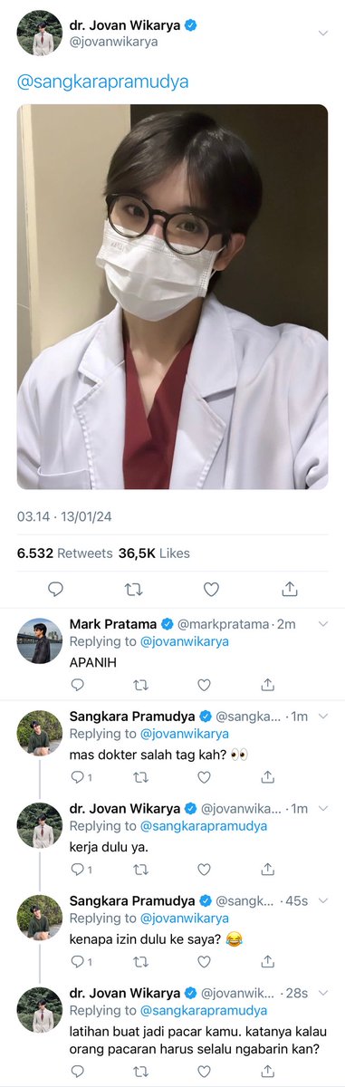 donsteacup's tweet photo. latihan jadi pacar. katanya kalau orang pacaran harus selalu ngabarin kan? https://t.co/W9qsy8vB0U