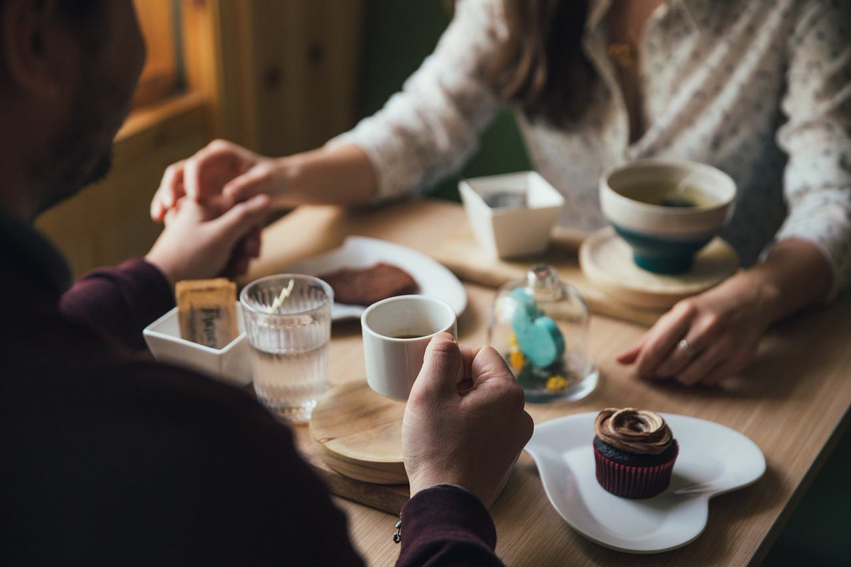 Sering di GHOSTING cewek setelah kencan pertama?

Mungkin bukan salah ceweknya bro, melainkan kelakuanmu sendiri yg bikin dia MUNTAH!

'TIPS FIRST DATE ALA COWOK BERKELAS'

Sebuah utas⬇️

🏞️ StockSnap (Pixabay)