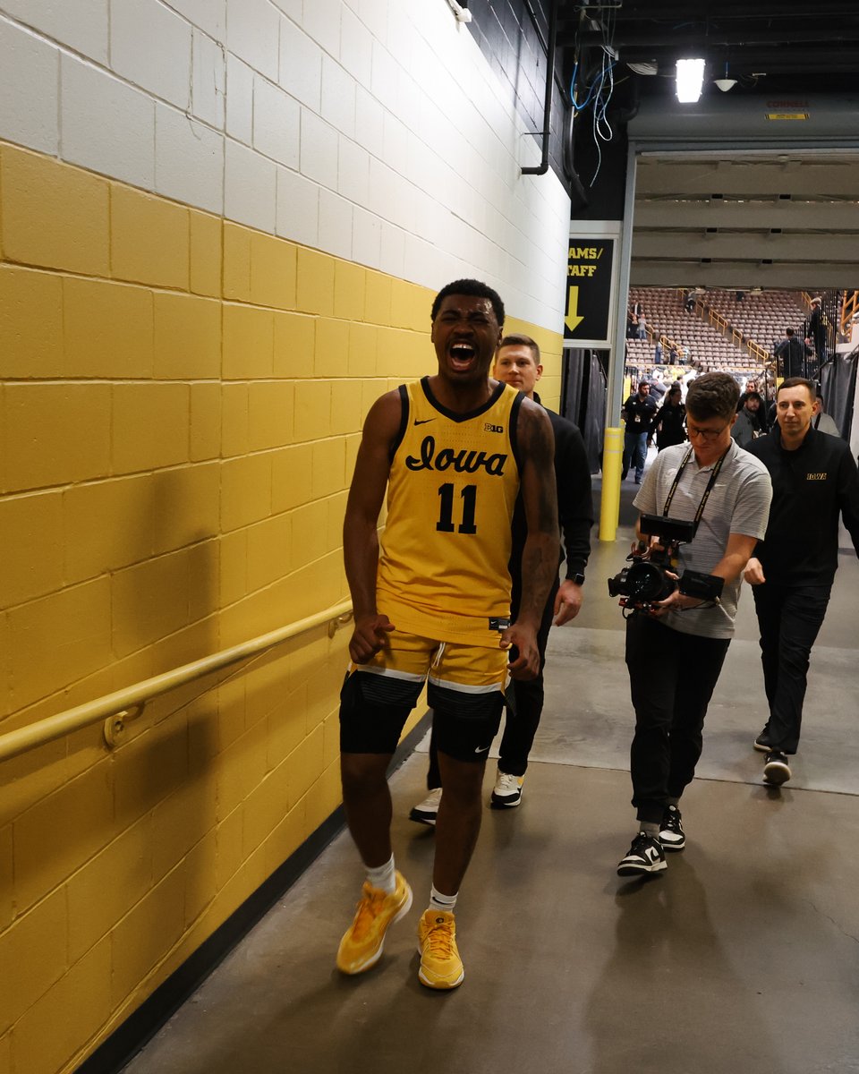 🗣️ TONY. PERKINS. 

He's the third Hawkeye in program history to have 15+ assists in a single game. 

<a href="/Saucy___T/">Tony Perkins</a> x #Hawkeyes