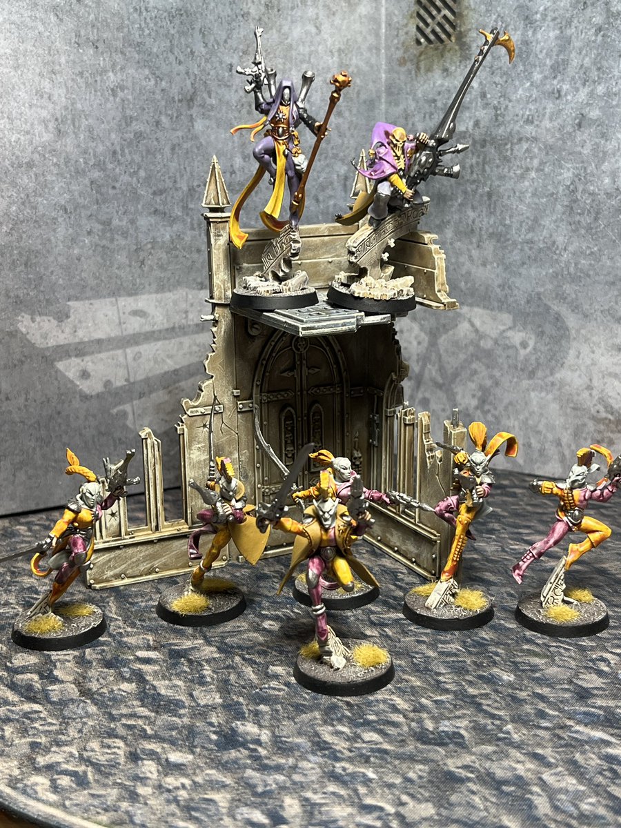 cwalker690's tweet photo. Here is the entire Kill Team #warhammer40k #WarhammerCommunity https://t.co/Qbe1AuvD19