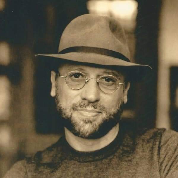 GiannaUSMP's tweet image. All we are will never die, love is such a beautiful thing. 💙💜 #MauriceGibb #maninthemiddle