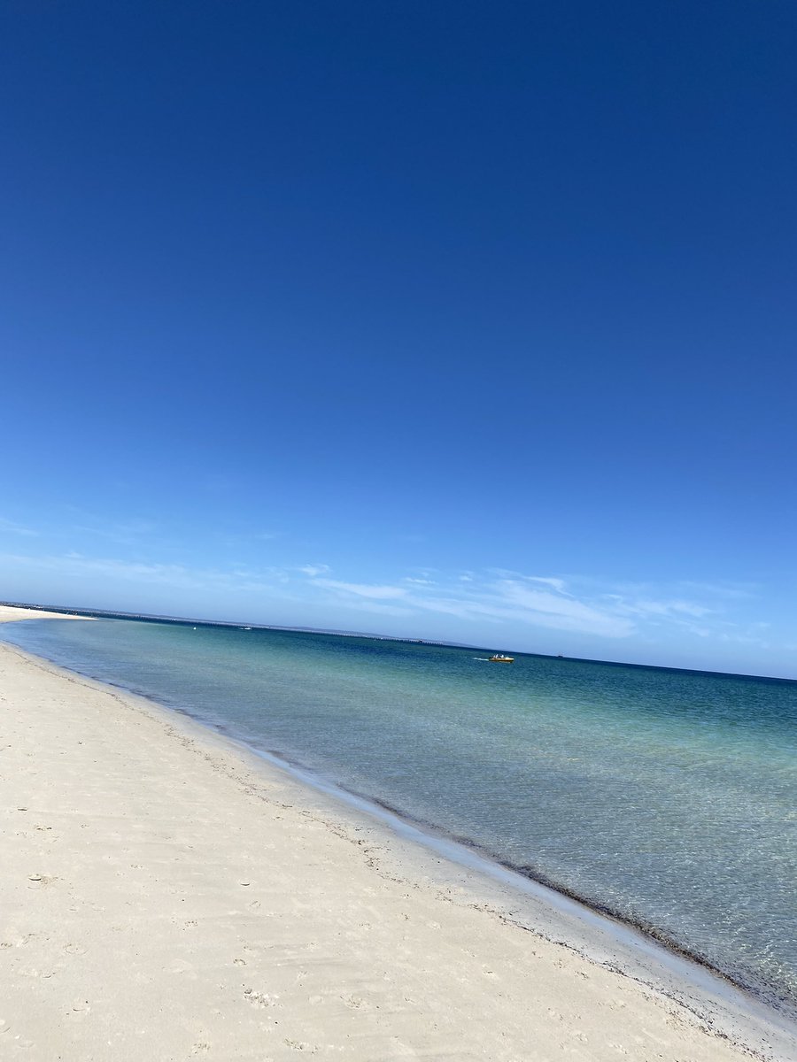 MarteneMechler's tweet photo. Busselton. Beautiful one day, perfect the next. Summer in W.A. is fantastic. Let the next chapter begin. #WestAustralia https://t.co/Gj0ZVCNt3g