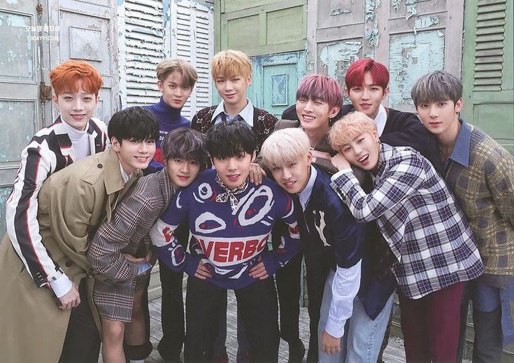 starfess's tweet photo. -star buat yang nanya segede apasih wannaone pada masanya :

fandomnya sampe dijulukin south korea saking gedenya, julukan kang daniel yang punya korea, sampe di Korea orang gak bisa jadi haters mereka karna dimana-mana bakal muncul muka mereka https://t.co/lF4qobGE91