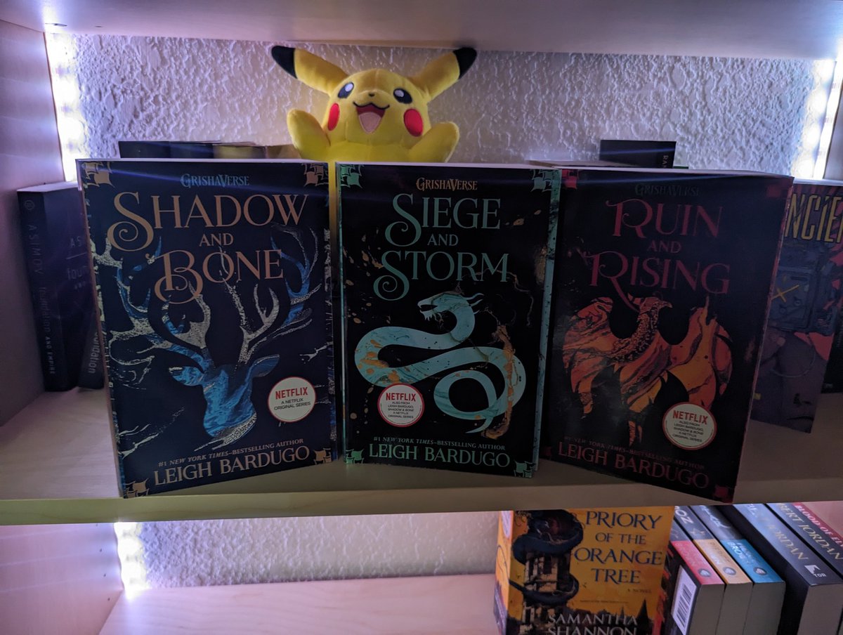 MaxIsPureOrganc's tweet photo. #shadowandbone first trilogy of the year, Malina all the way https://t.co/JfewXTOwBz