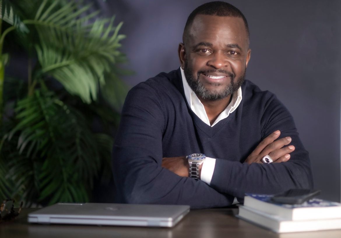 CJ4CU's tweet photo. Happy New Year Friends! I'm Charles Johnson and am running for CU Regent at Large. I am running because I know we can have the best university system in the country right here if we elect leaders determined to make it happen. https://t.co/qPTLxdii9r