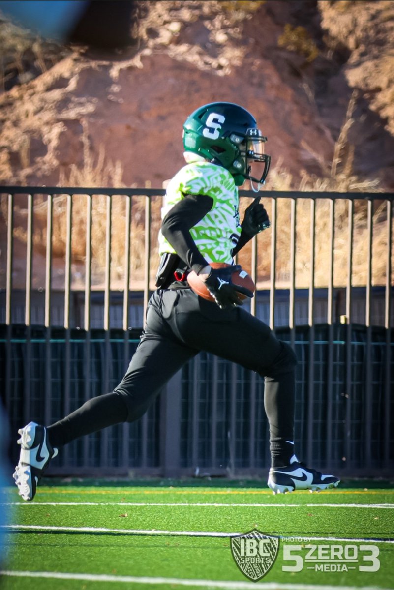 coach_dnettles's tweet photo. Huge shout out and thank you to @5zero3_media for the pictures. π₯ πΈ ππΎ
Much love to @ibc4life @IslandBoyCamp for all you do & providing the opportunity to compete at Islands Best. Thank you for allowing me to help impact these boy's.ππΎπ€πΎ#TeamOregon #Football #IslandsBest https://t.co/ILEpUMkU3a