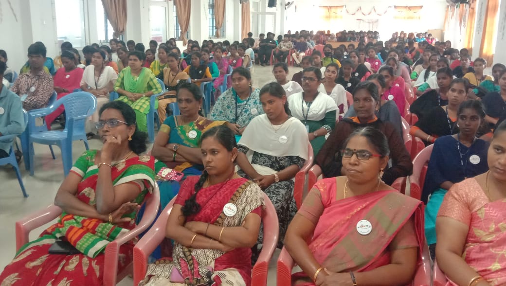 DycKaraikal's tweet image. 📷 Yesterday, we proudly showcased the live screening of PM Modi Ji's inauguration at the National Youth Festival 2024 in Nashik, Maharashtra. 📷📷  #NYF2024 #LiveEvent #pmmodiinauguration