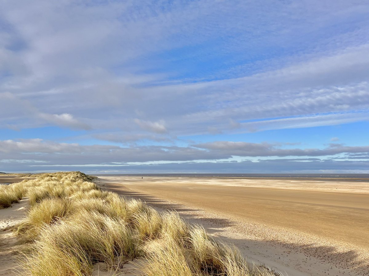 Met Office tweet media