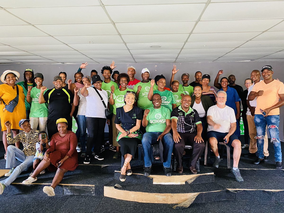 Boitu_Molefe_'s tweet photo. #2024IsOur1994 Started off the day in Alexandra ward 81 this morning. Presided over a  branch launch- a very interesting branch where we had 3 nominations , the beauty of democracy. In @Action4SA we don’t impose individuals on voters, we allow voters to choose their leaders without fear or favour. #LetsFixSouthAfrica 💚✅