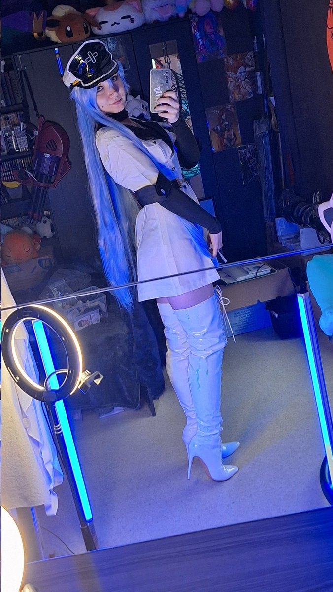 Mephine exe tweet media