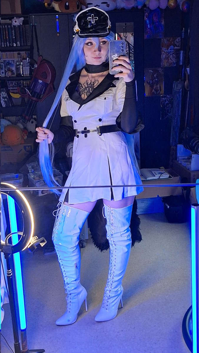 Mephine exe tweet media