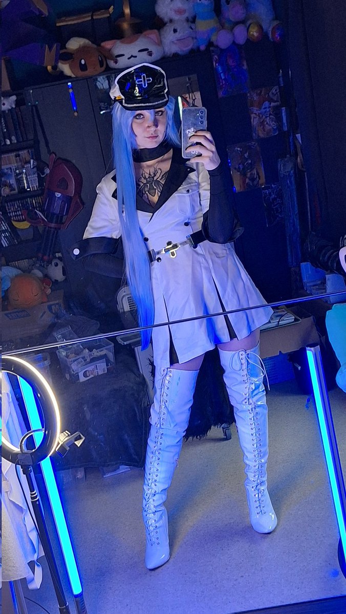 Another cosplay !! I received it yesterday 💖 #cosplay #esdeath