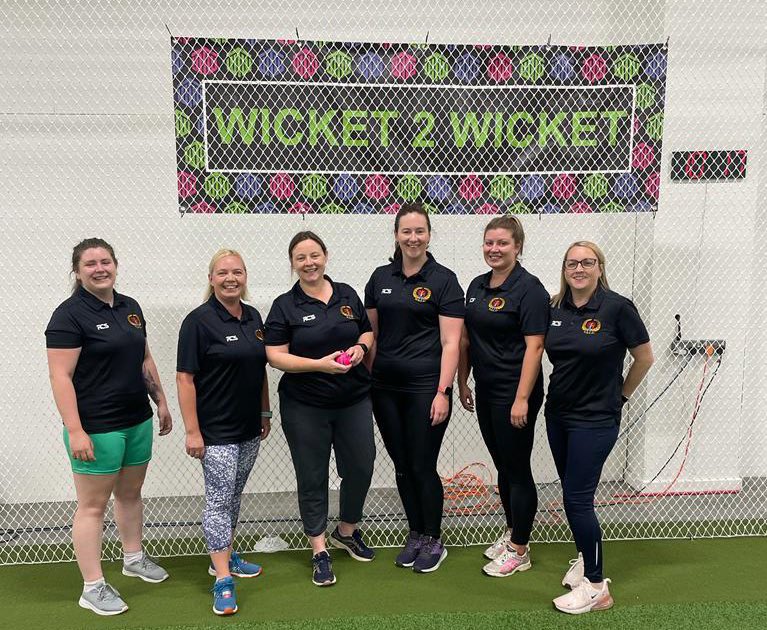 Best of luck to our Women’s softball side today as they face @BlackwoodCC Women in their first game of the new indoor league season. Go well ladies! 🏏 #UpTheHeath