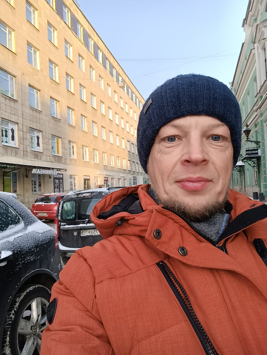 feditor_b's tweet photo. Кому так же, как мне, не с кем встретить старый новый в Питере? https://t.co/H1Gu7cGCmd