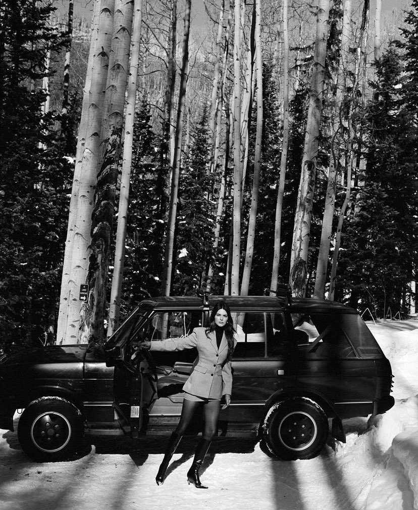 zqmode's tweet photo. kendall jenner giving the vibe of the 60s https://t.co/tWZdkh3S1m