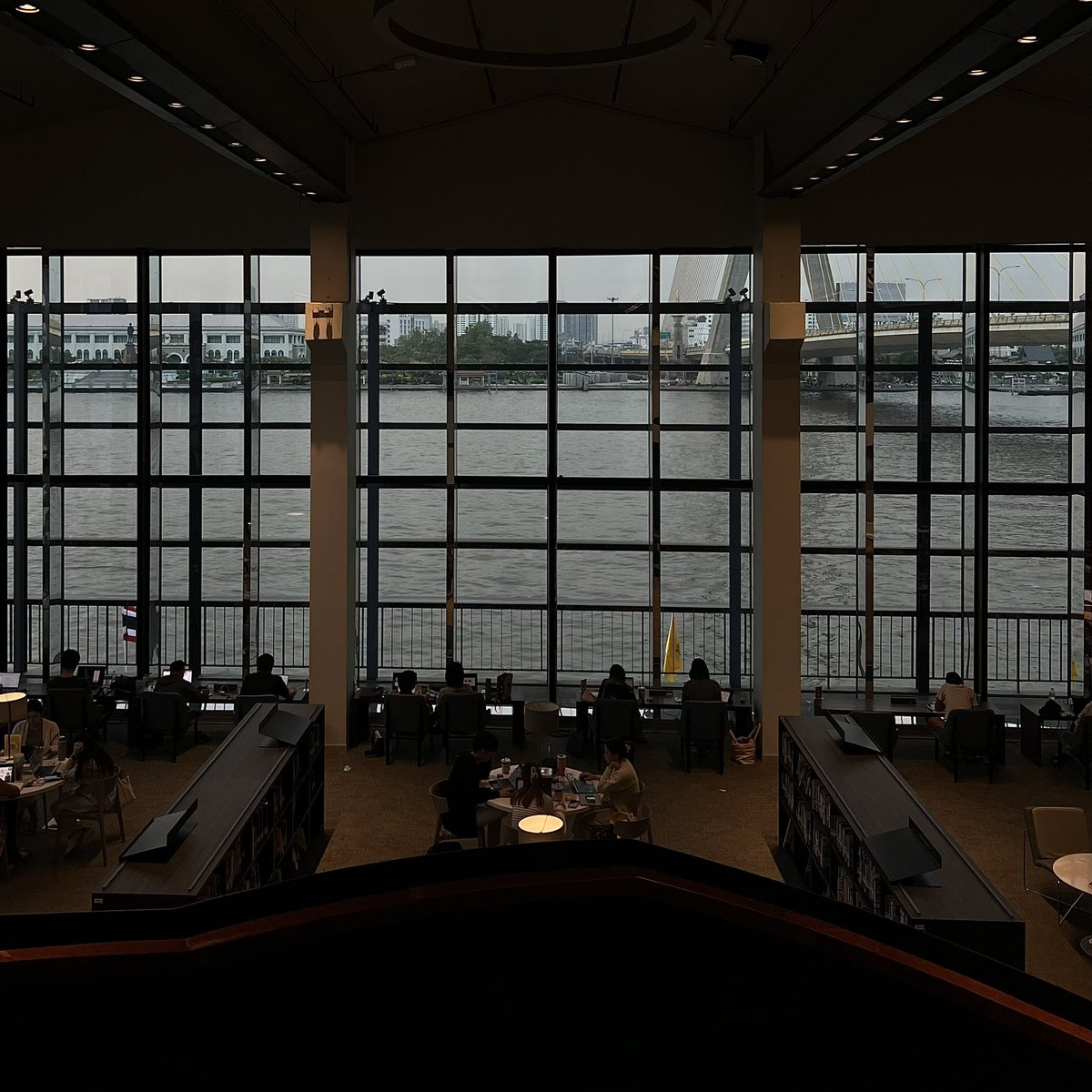 ___calm's tweet image. มิดเดิ้ลเอจพามาเที่ยววันเด็ก 🫶🏻 @lY____Yl 

#LY