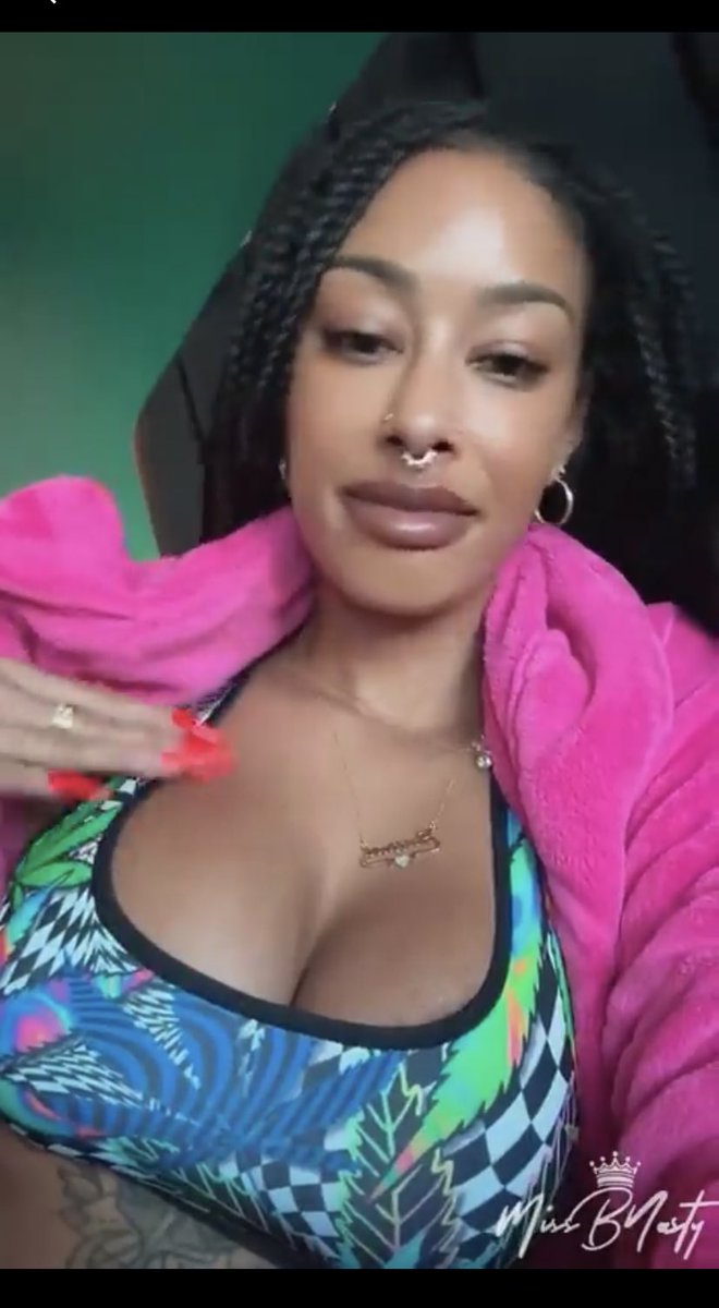 MJaga's tweet photo. Who is she and why is she trending?? https://t.co/uvJu3ILoV7
