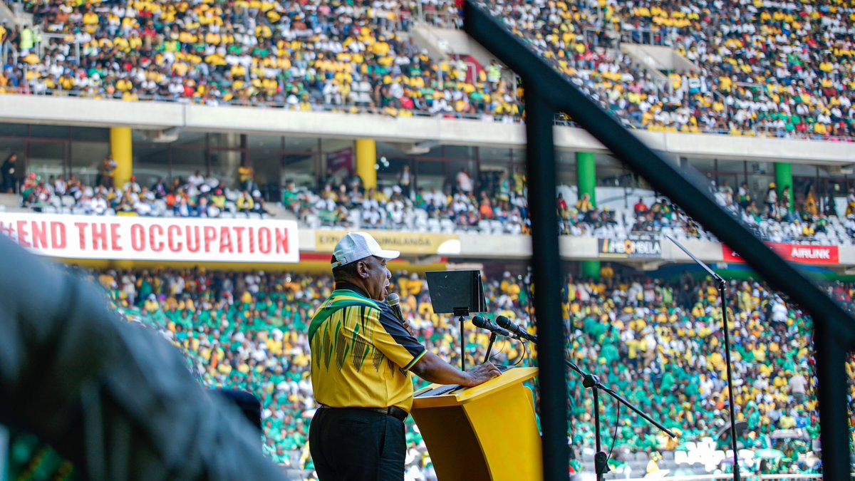 MbalulaFikile's tweet photo. ANC President, Comrade Cyril Ramaphosa, delivers this year’s January 8 Statement at Mbombela Stadium in Mpumalanga. 

  #ANC112 #ANCNECinMP #RegisterToVoteANC #IAmANC https://t.co/g8bPd5JSdS
