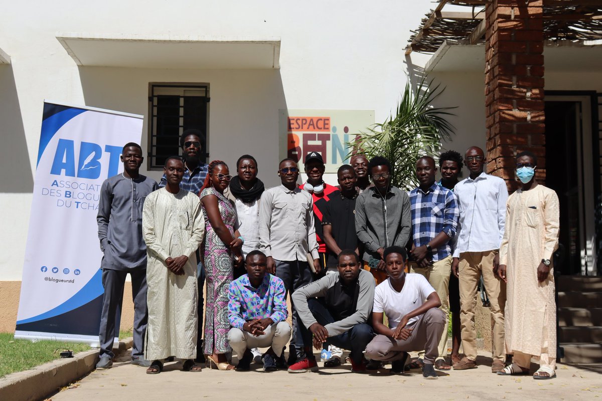 Lancement officiel de la première édition des assises des blogueurs du Tchad. Une occasion pour les membres de l'association de faire le bilan des activités et aussi établir l'agenda pour la nouvelle année. #assisesblogueurs #ABT #Tchad