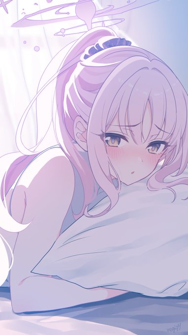 「bangs on bed」 illustration images(Latest)