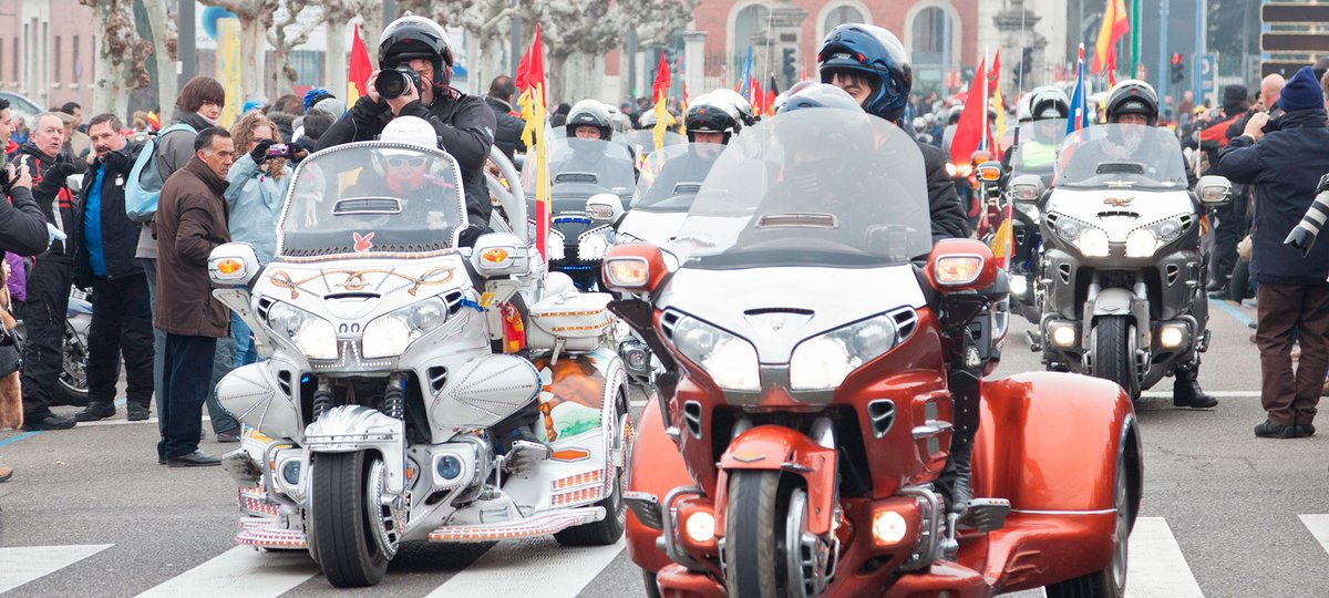 Rev up your engines for the coolest gathering in #Valladolid! 🏍️ Join this weekend the International Winter Motorbike Rally, where motorbikers, known as penguins, unite for an unforgettable experience.  🐧❄️

👉 bit.ly/480jhaX

#VisitSpain #SpainEvents @CyLesVida