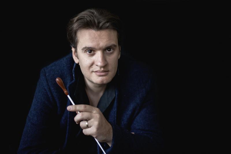 theartsdesk's tweet photo. #ClassicalCDs The latest from @GrahamRickson @SebScotney @bernardlhughes - German art song, #jazz standards on horn and a water-themed orchestral collection @Ammiel_B @MathieuHerzog @ZefirRecords @rattiganjct @NewFocusLabel https://t.co/3TzKNbg65N https://t.co/jy7VVgqmxo