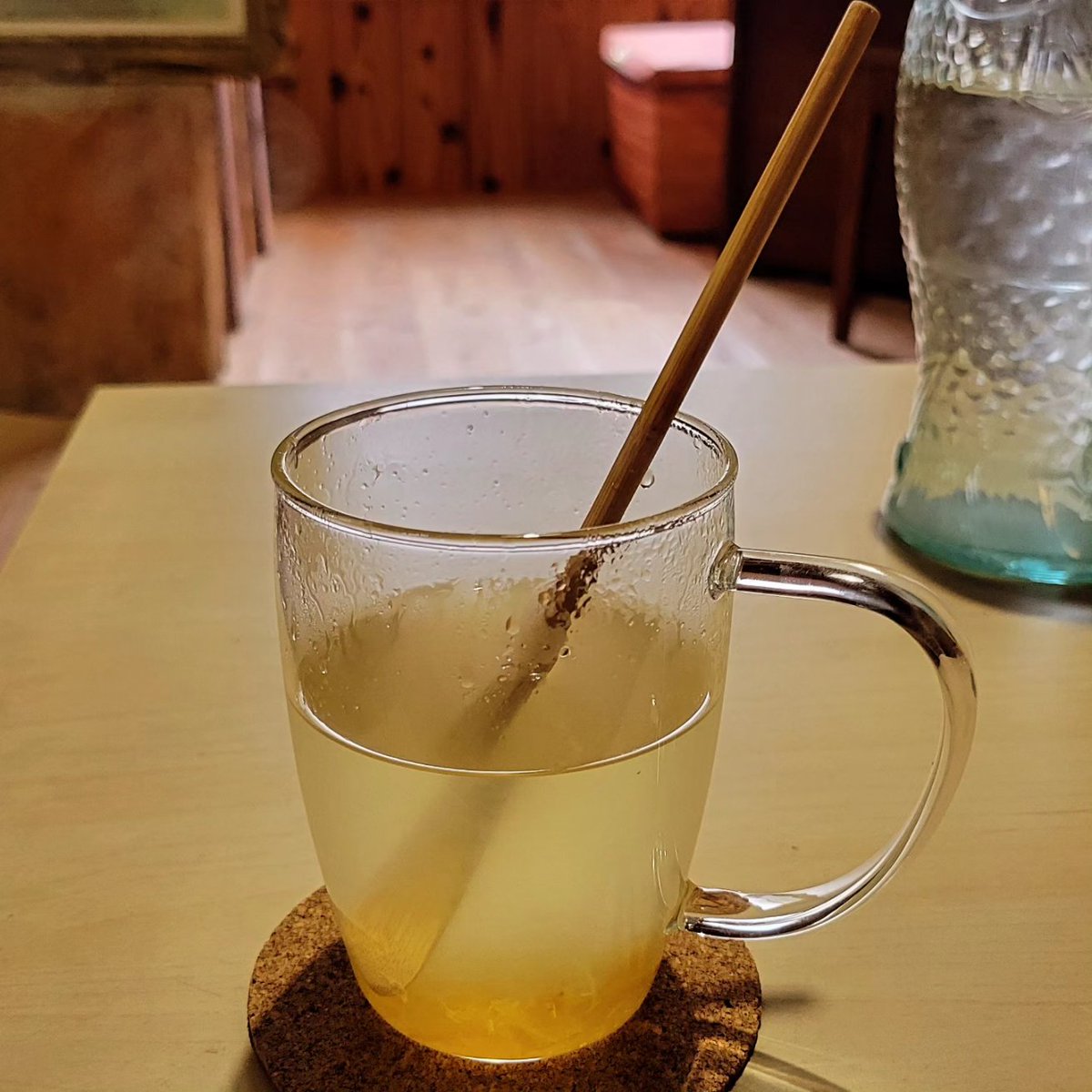 nebashin_vlog's tweet photo. 古民家カフェきてます🎪料理も雰囲気も最高やわ🏍️👲

#cafetomobuchi #和歌山ランチ #airoh #airohcommander #ねばしん  #r1200gs #バイク旅 #ひとり旅 #絶景 #motovlog #eosr #バイク好きな人と繋がりたい #バイクのある風景 #バイクのある人生 #バイク写真部 #バイク乗り #バイク https://t.co/x7ldlVGHU4