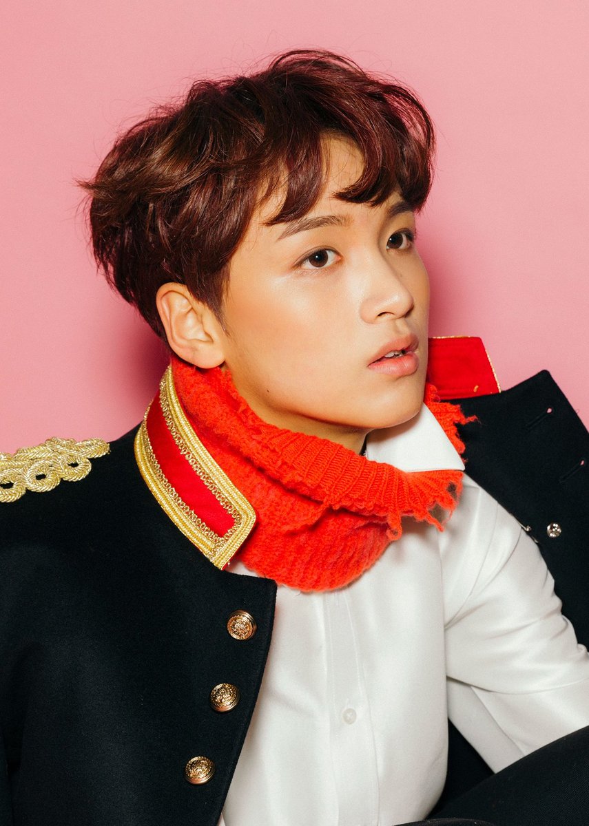 tete_haechan's tweet photo. Level 1                                                Level 100 https://t.co/tBWSrs93WD
