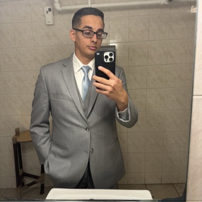 evansegui tweet picture