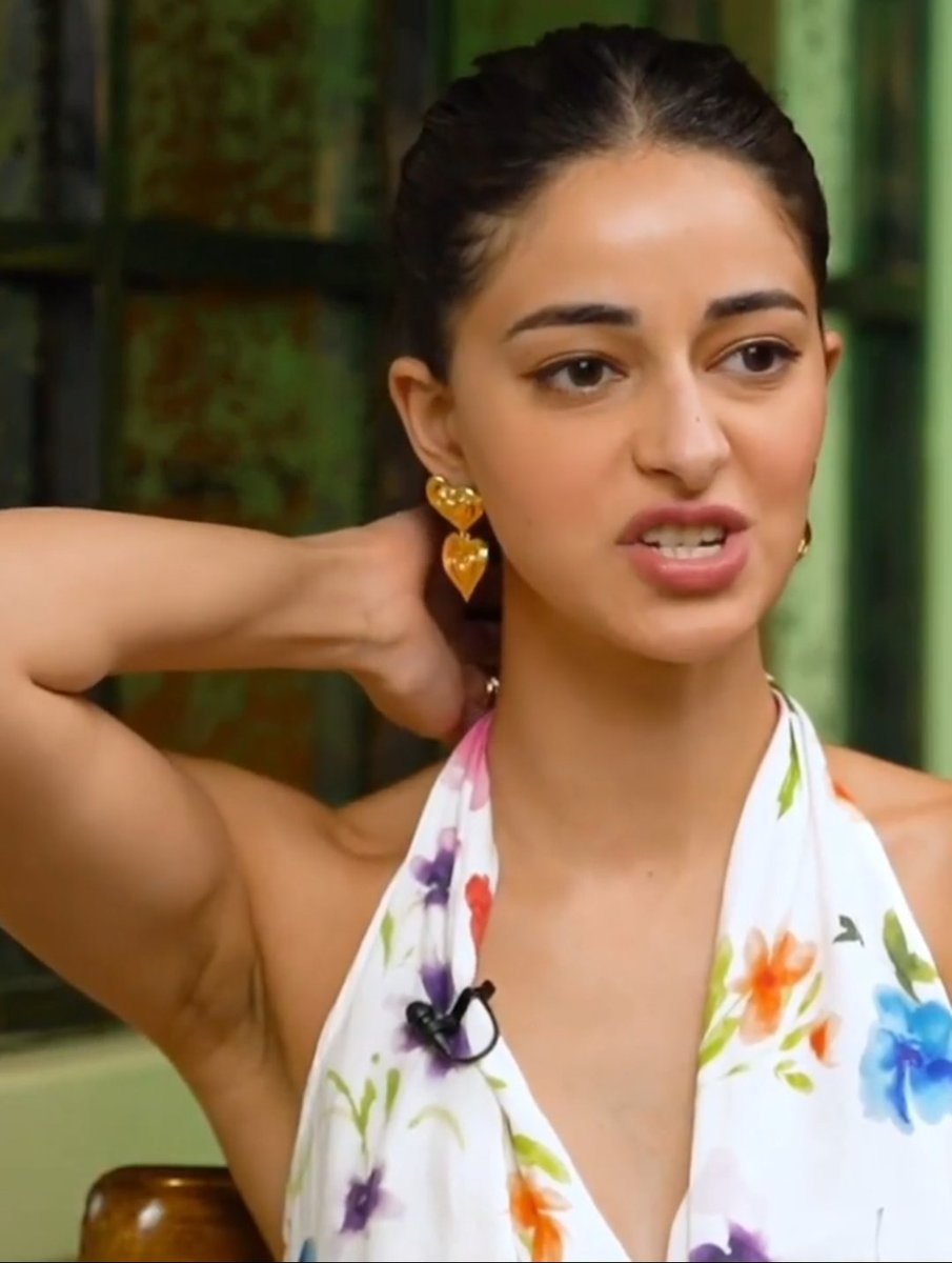 Ananyaaaaaaahhhh.. Raw armpits😍🤤🔥💦