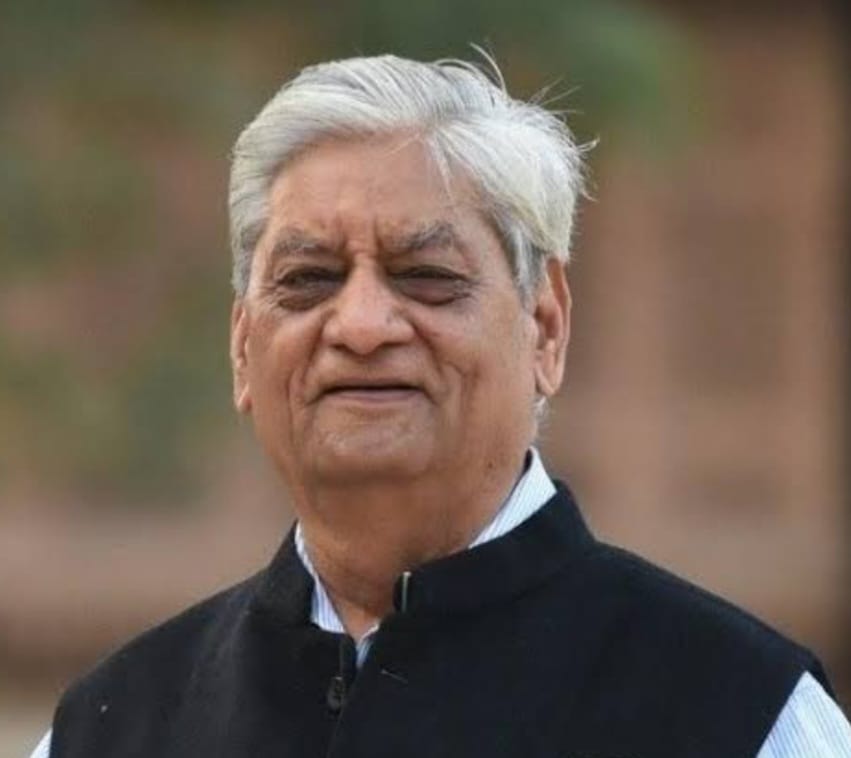 jayprakashdpr's tweet photo. राजस्थान पत्रिका समुह के प्रधान संपादक श्री गुलाबजी कोठारी को 75 वर्ष पूर्ण करने पर हार्दिक शुभकामनाएं। 
Wish you a Very Happy completing 75th years 
#Gulabjikothari
#rajasthanpatrika https://t.co/ZpEYCm0Ryi