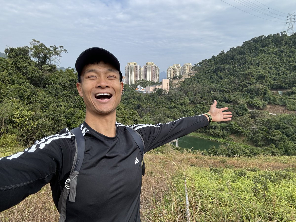 ivanchan92's tweet photo. Such a beautiful place. #hongkong #hkboy #hksports #hkhike #hkhiking https://t.co/yEQsN108Ht