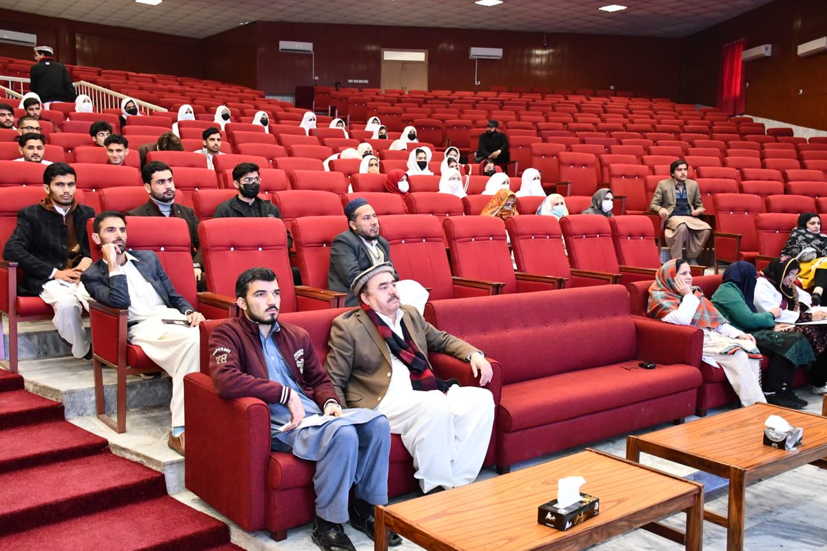 GomalCollege1's tweet photo. Pre-Conference Workshop via zoom link from Griffin university Australia on Decoding the Path: Essential steps in Quantitative Research Methodology by Salman Ayaz P.HD Scholar.
#GomalMedicalCollege https://t.co/JLlQnmfkrt