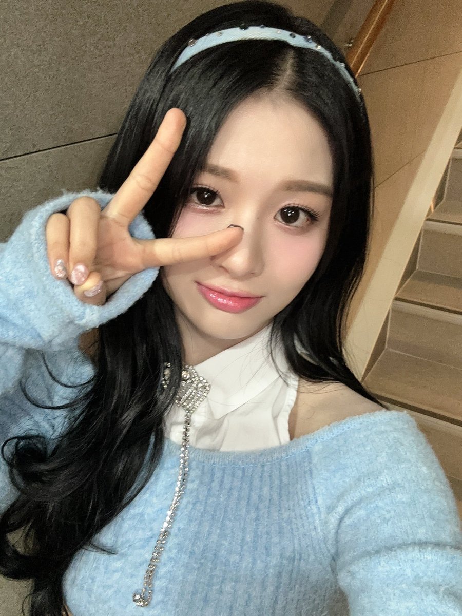 NMIXX_official tweet picture