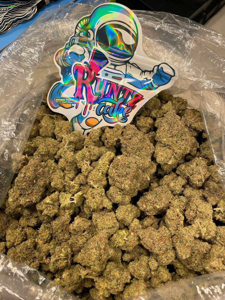 JohnKansas14744's tweet photo. https://t.co/l0ccgP5ZUG
Runtz cake 🎂 

#cannabis #marijuana #purps #Purple #alltgingweed #weed #weedstagram #CannabisCommunity #ganja #denver #colorado #denverreliefconsulting #420 #medicalmarijuana #recreationalmarijuana #led #coloradocannabis https://t.co/IZ1uWQOK34