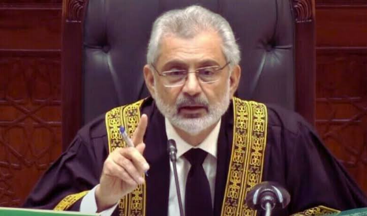 Chief Justice Qazi Faez Isa asking really unnecessary questions and passing wrong observations that why new people joining party and where are the old faces? Is this the elite capture? Etc etc I mean this has nothing to do with the case, it’s a pure internal matter of a political…
