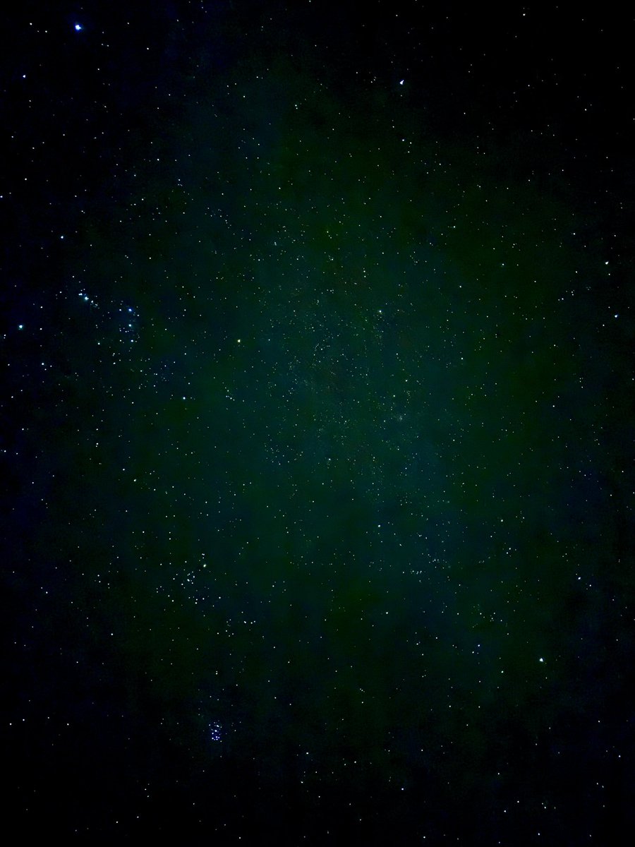 nuzlyhameem's tweet photo. Al-Quaa Milky-way Spot. 

#UAE #Abudhabi #AlQuaa #Srargazing https://t.co/61MDgudh5p