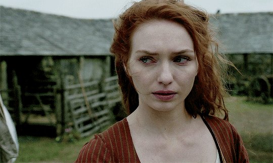 At home on the cliff side overlooking the sea, Serana gazed out beyond the horizon while she hung out her bed linens to dry. She wondered what lied beyond that horizon, but no map goes past it.