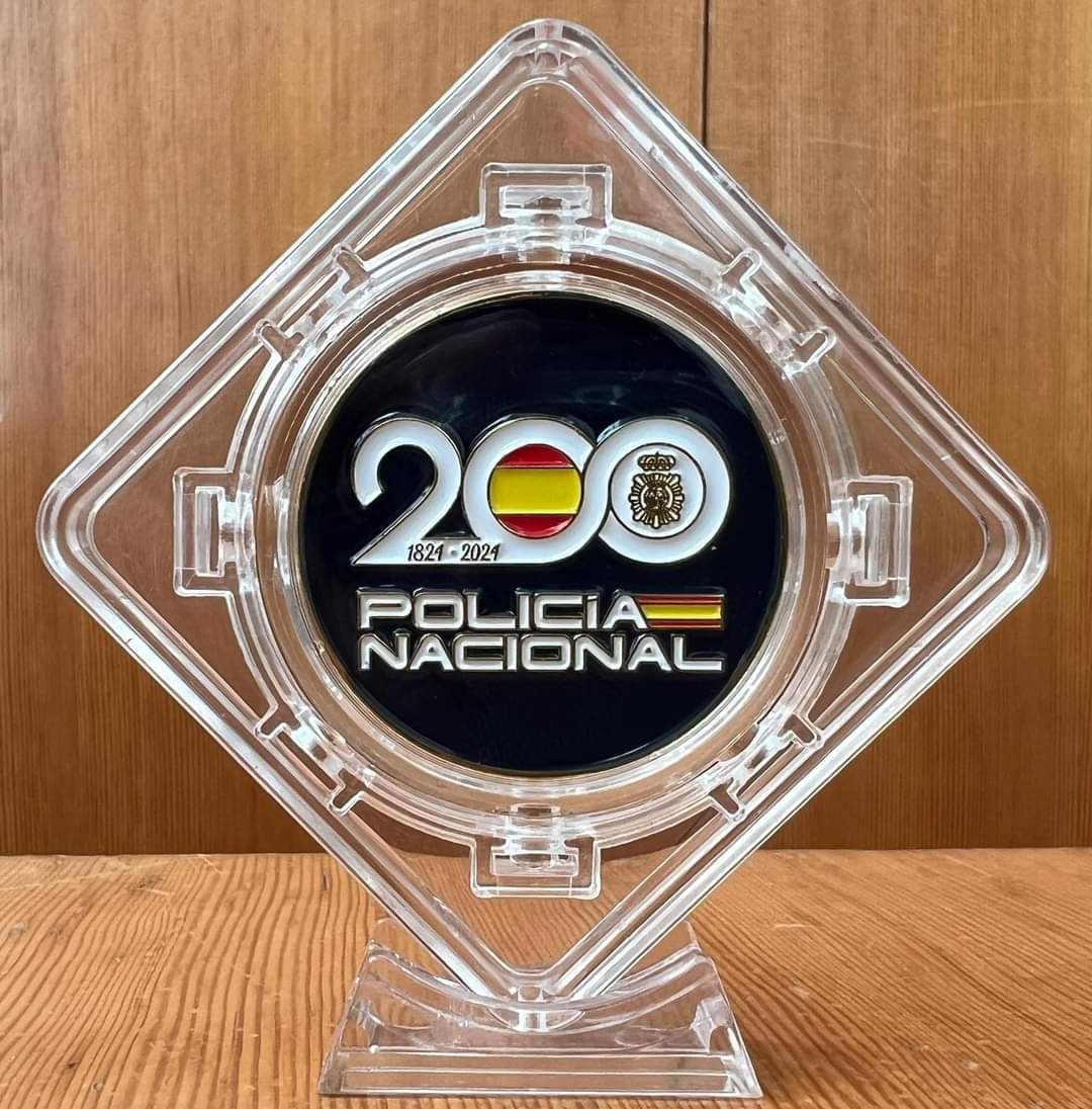 Buenos días España
Feliz Sábado 
FELICIDADES AL CUERPO HERMANO DE LA POLICIA NACIONAL EN SU BICENTENARIO